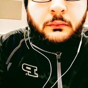 Meet your Posher, Derek